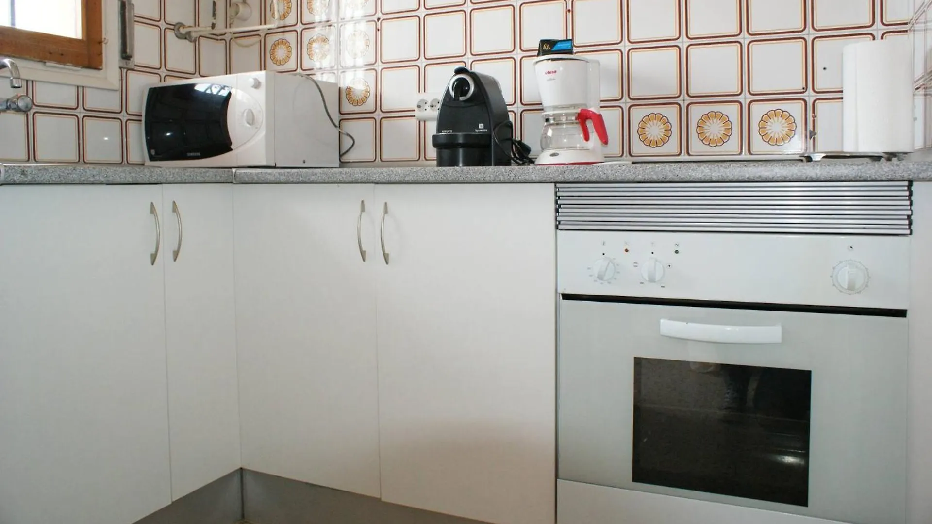 로지즈 Piso Vista Mar Al Lado De Playa Av-19 아파트 0*,  스페인
